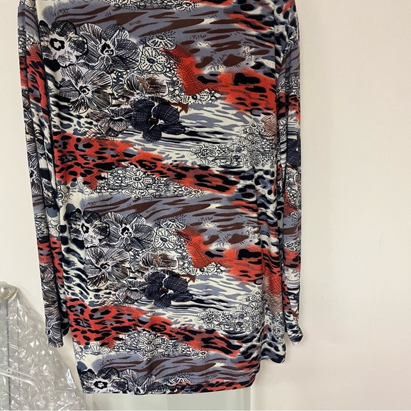 Very soft top, brand new, European brand - Picture 2 of 3